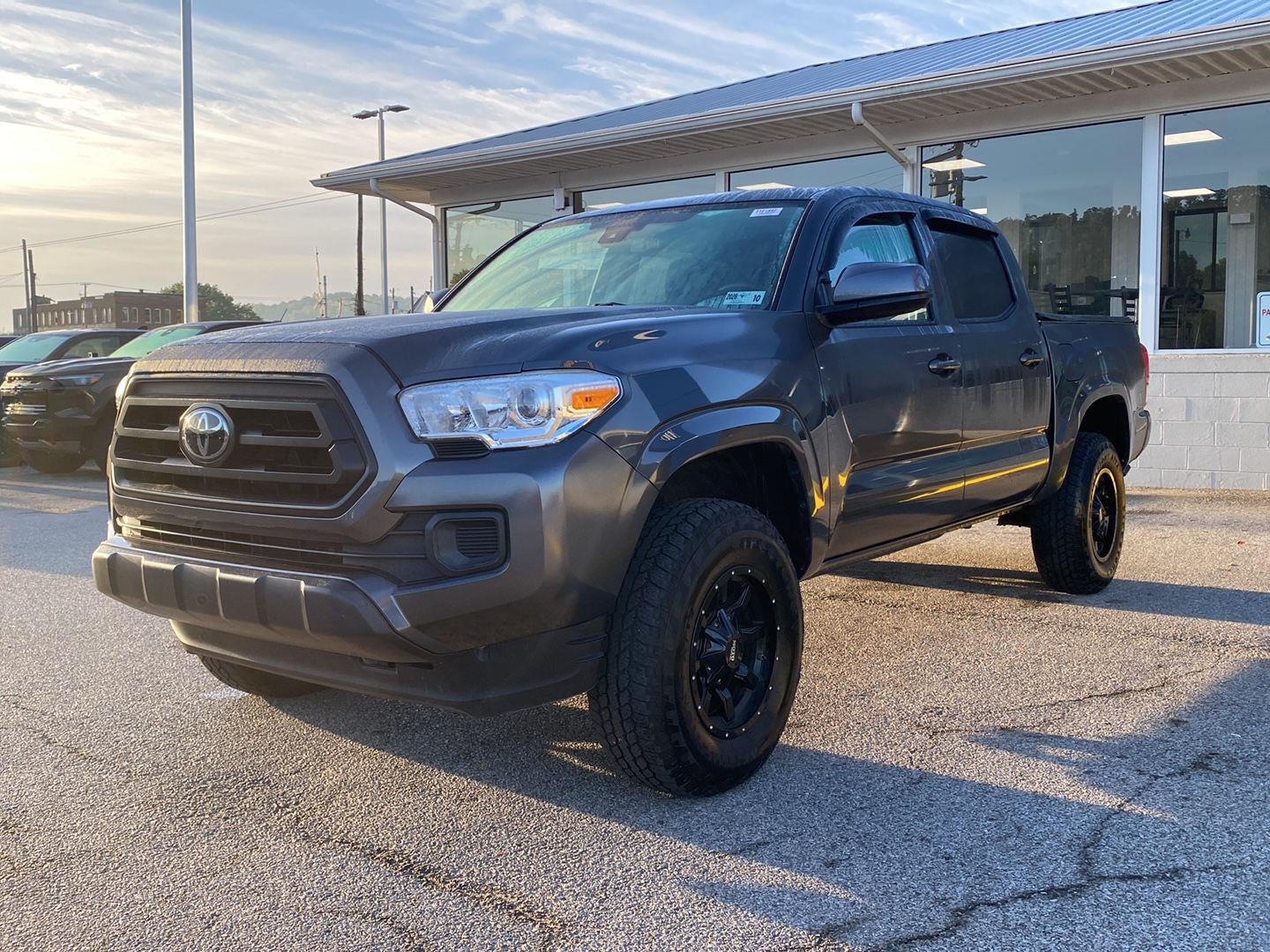 2023 Toyota Tacoma SR V6