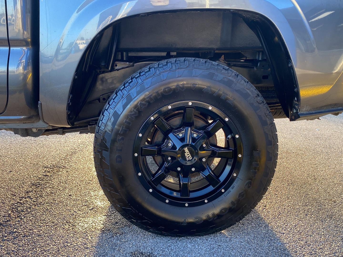 2023 Toyota Tacoma SR V6