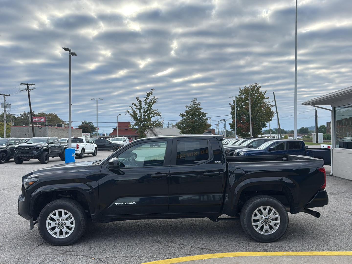 2024 Toyota Tacoma SR5