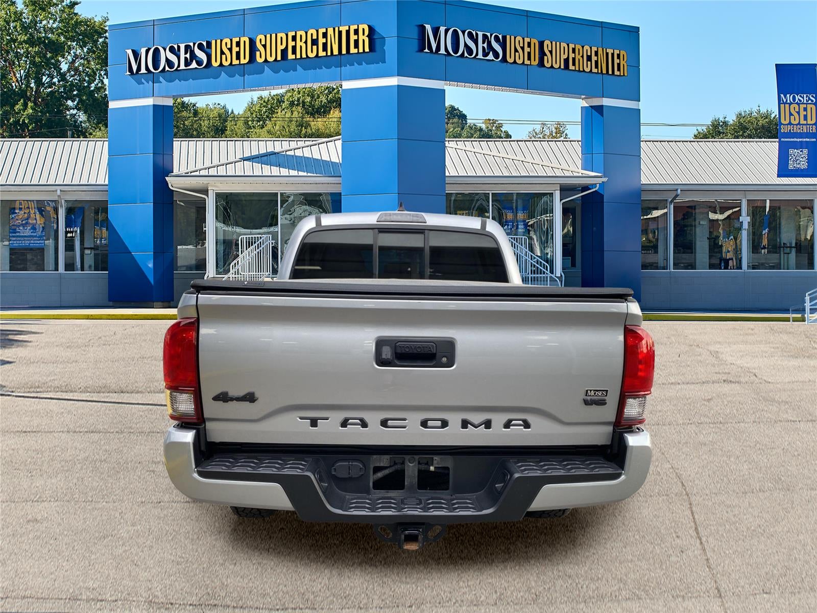 2022 Toyota Tacoma SR V6