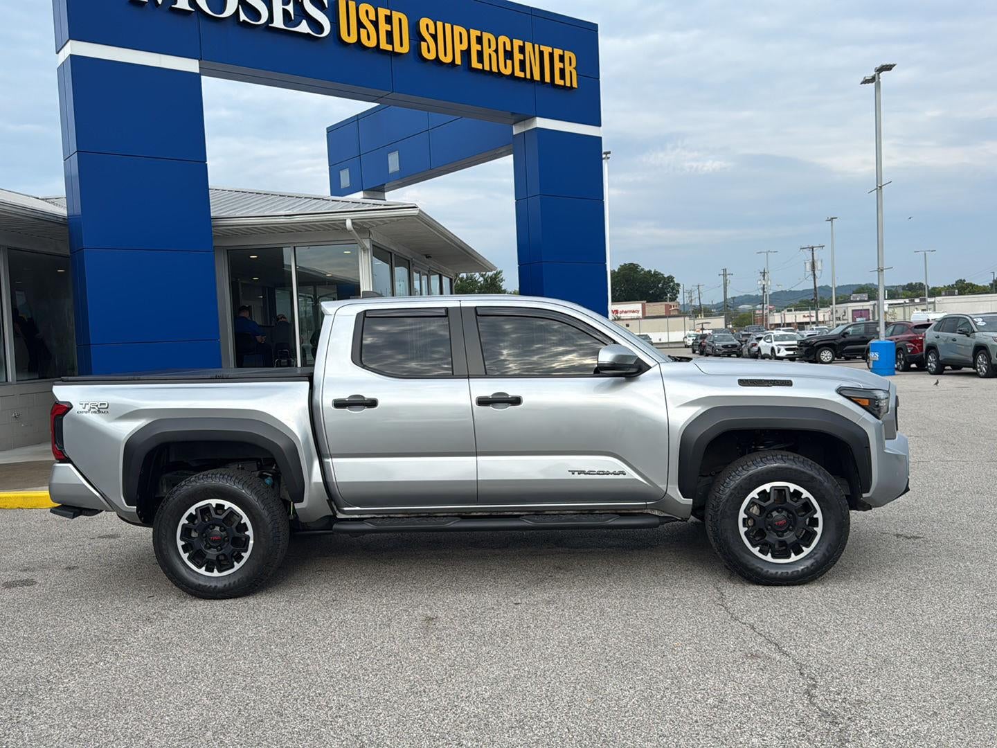 2024 Toyota Tacoma TRD Off-Road