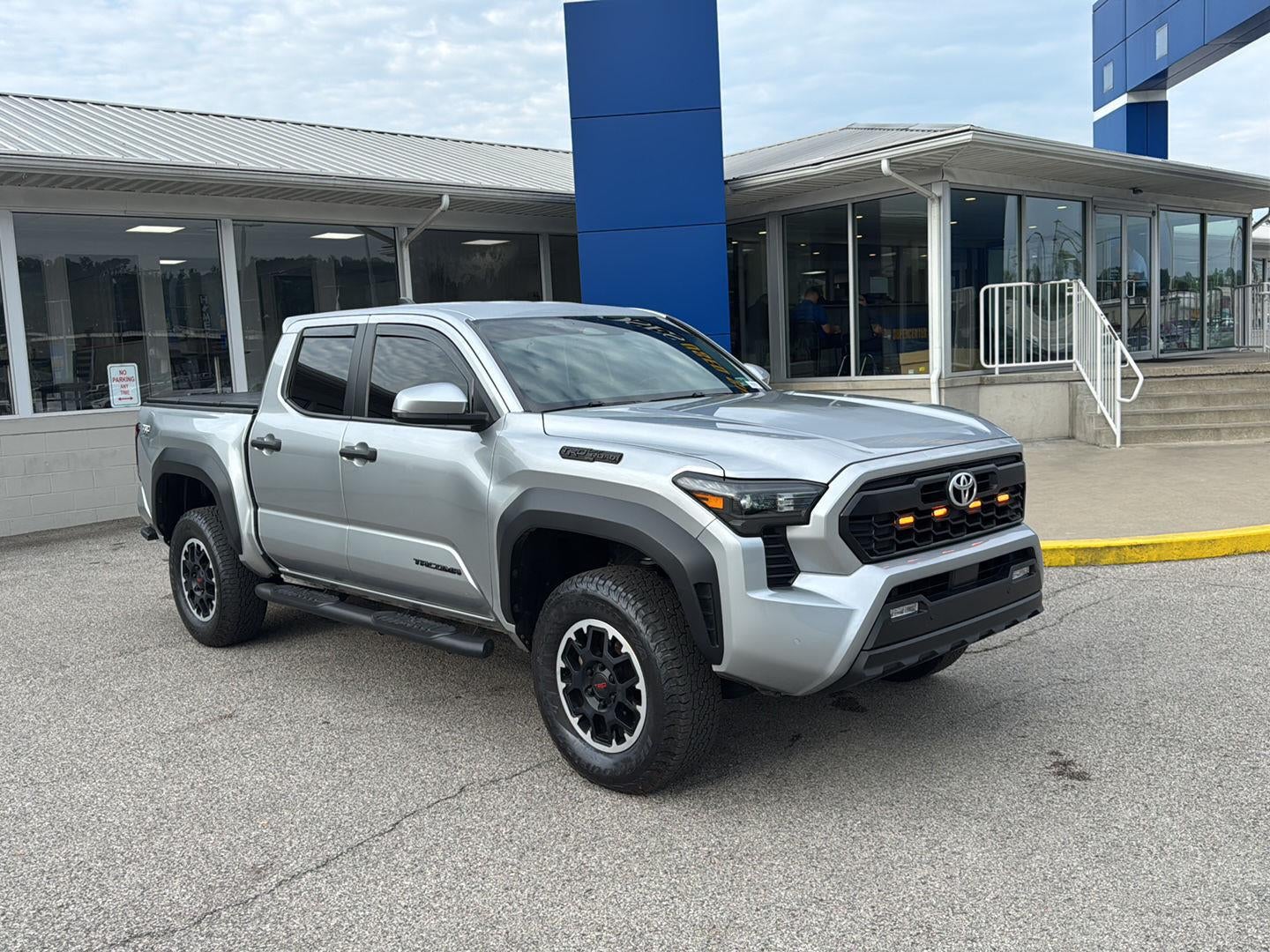 2024 Toyota Tacoma TRD Off-Road
