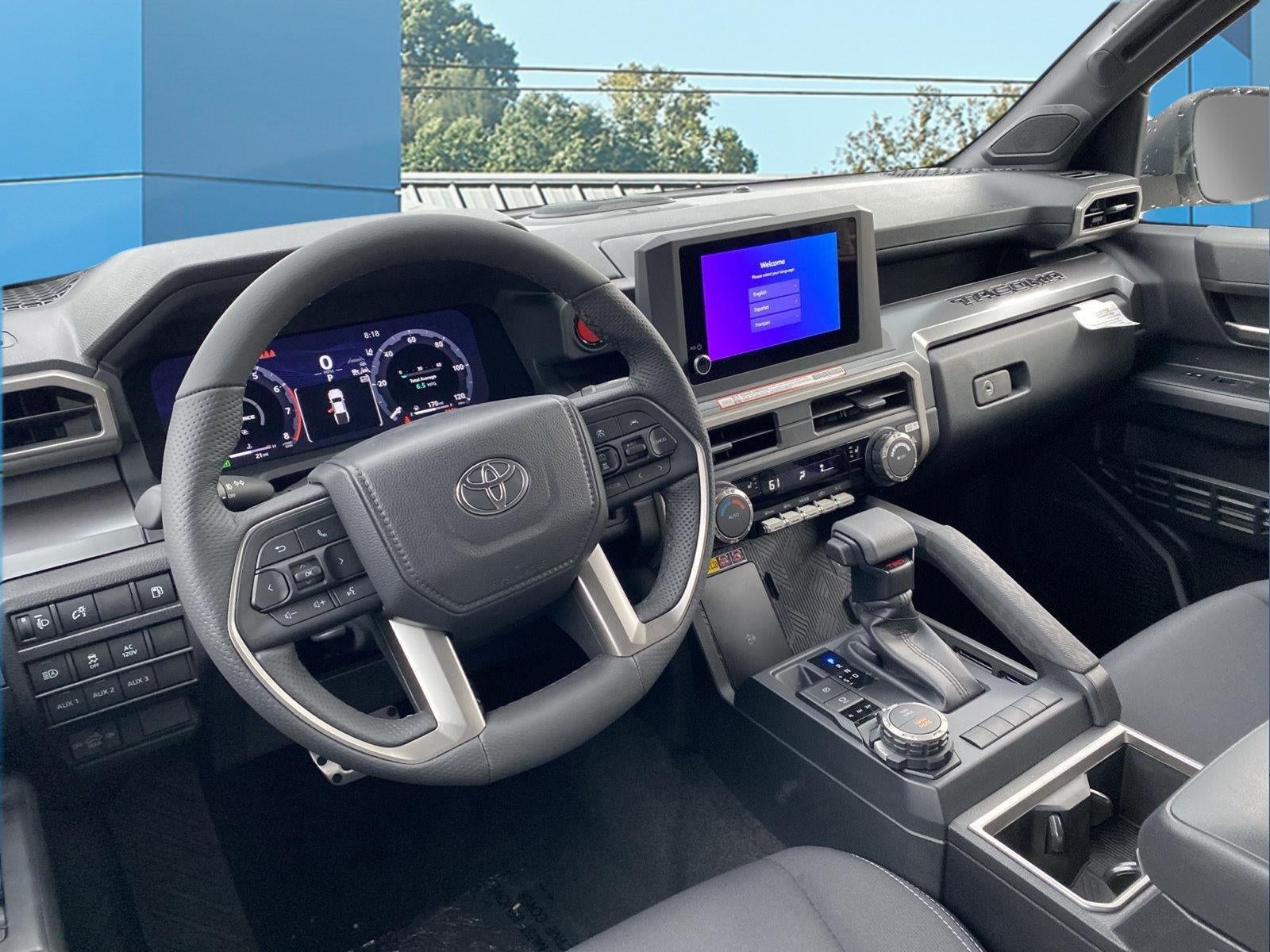 2025 Toyota Tacoma TRD Sport HV