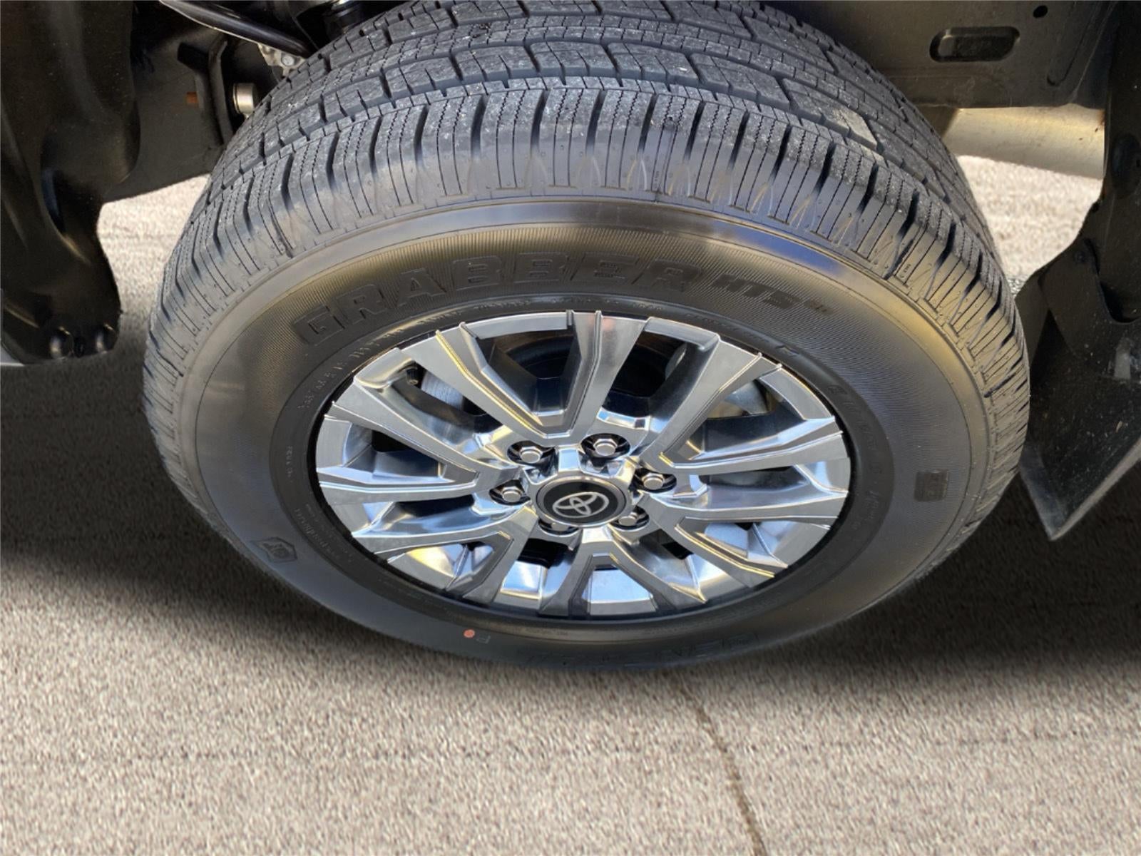 2025 Toyota Tacoma Limited HV