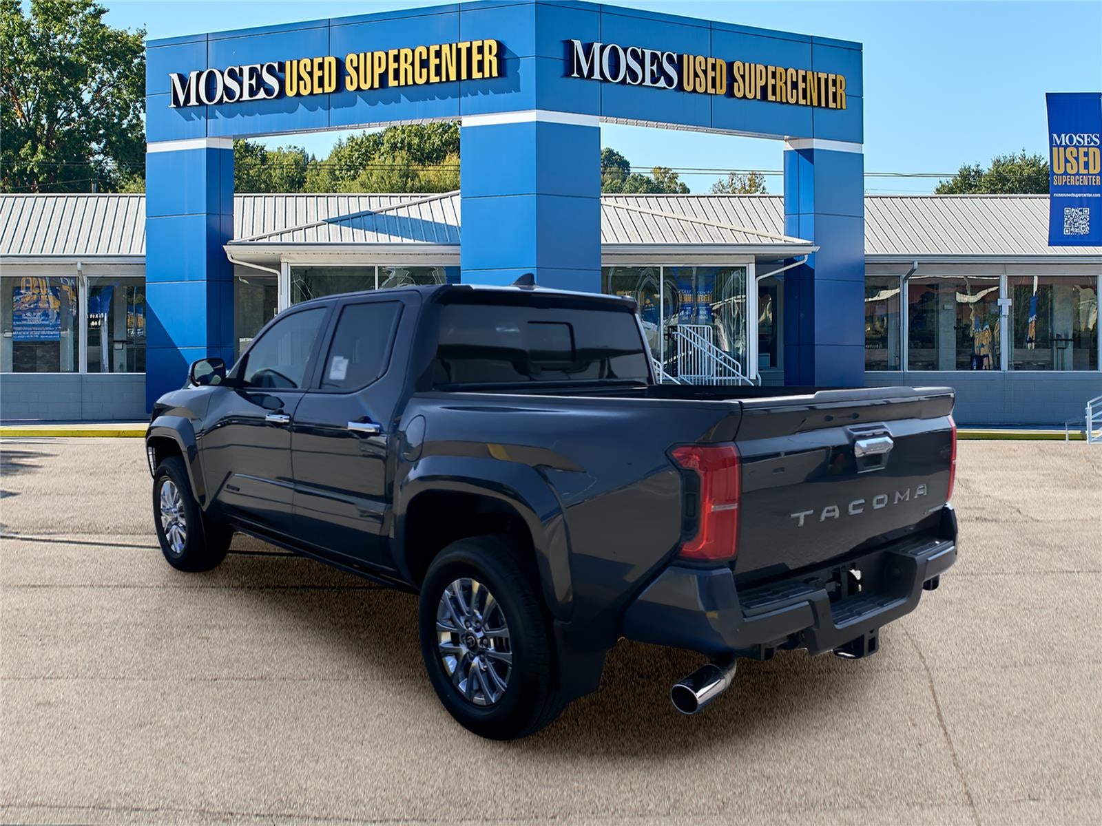 2025 Toyota Tacoma Limited HV