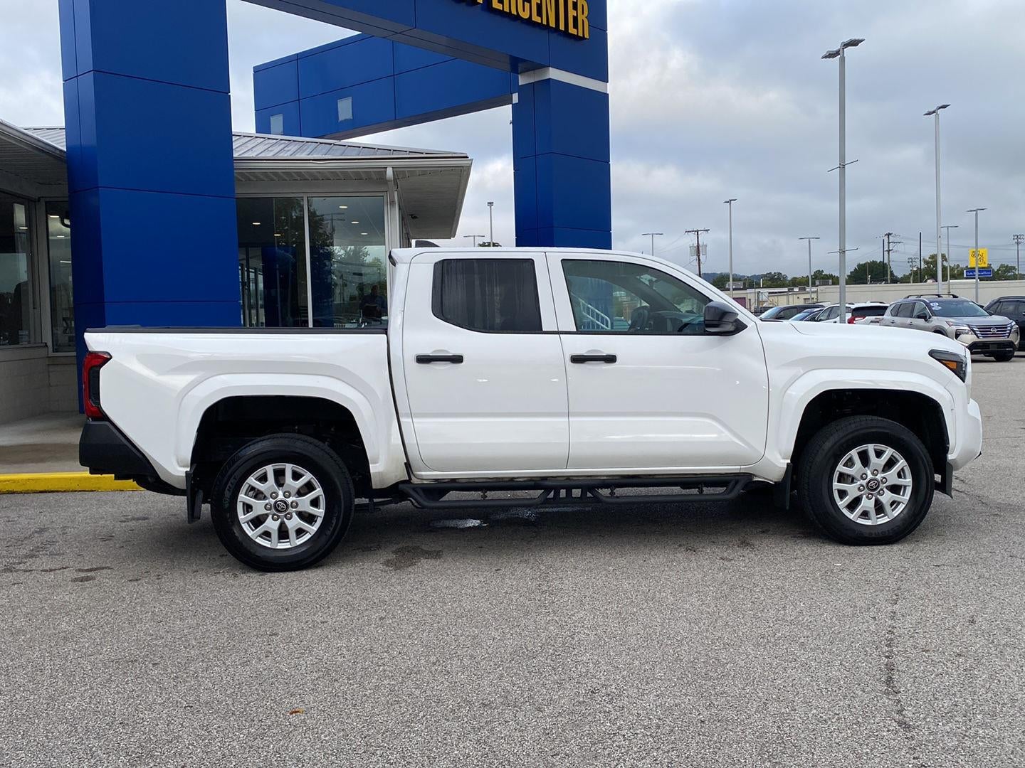 2025 Toyota Tacoma SR