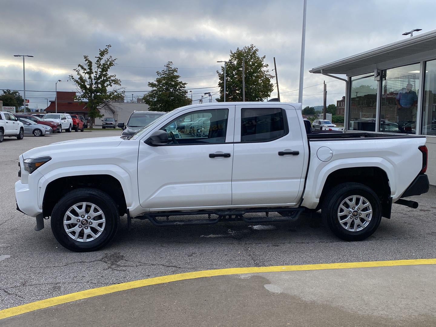 2025 Toyota Tacoma SR