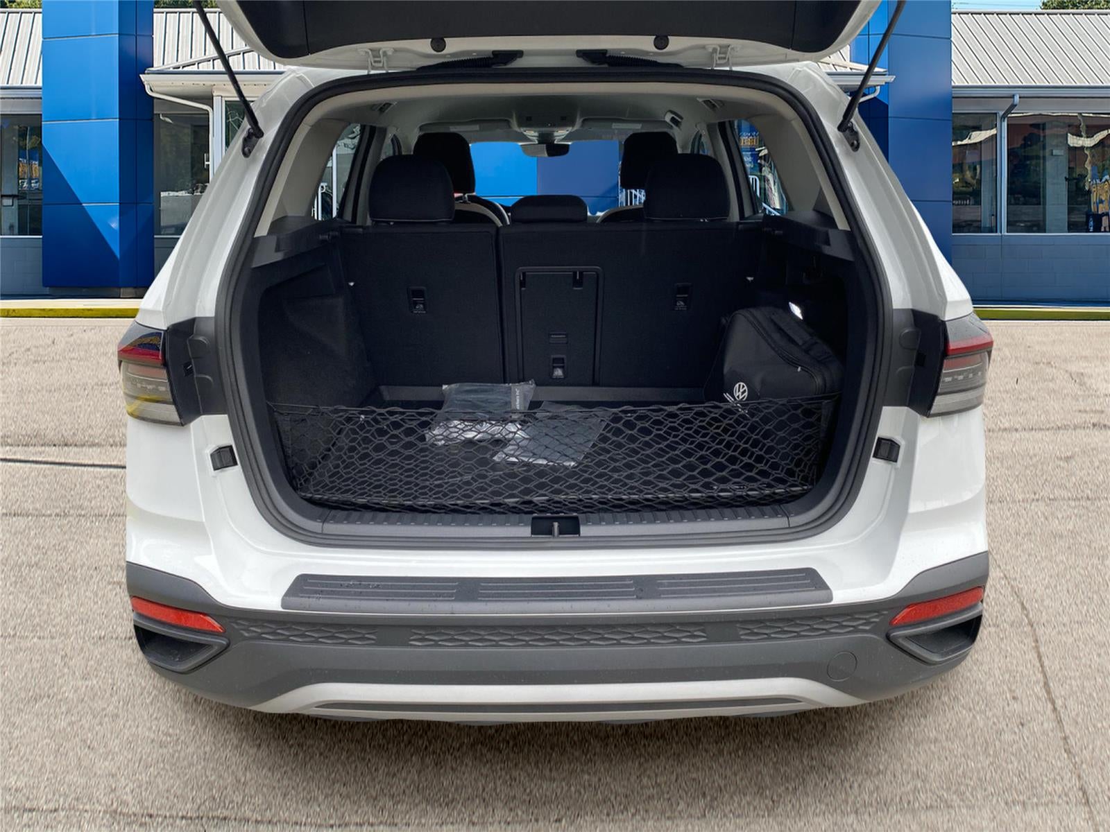 2025 Volkswagen Taos S