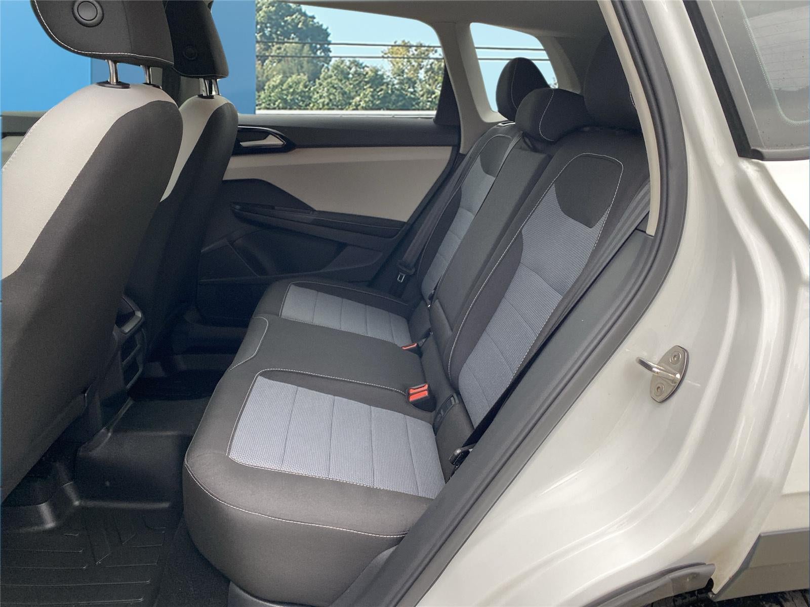 2025 Volkswagen Taos S