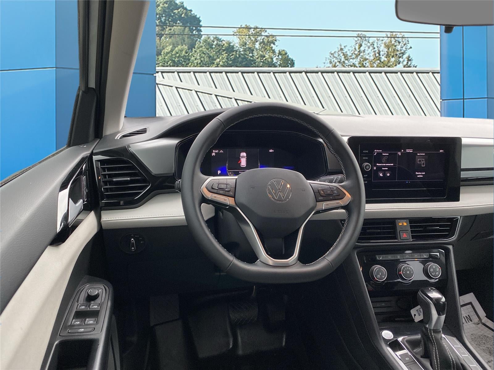 2025 Volkswagen Taos S
