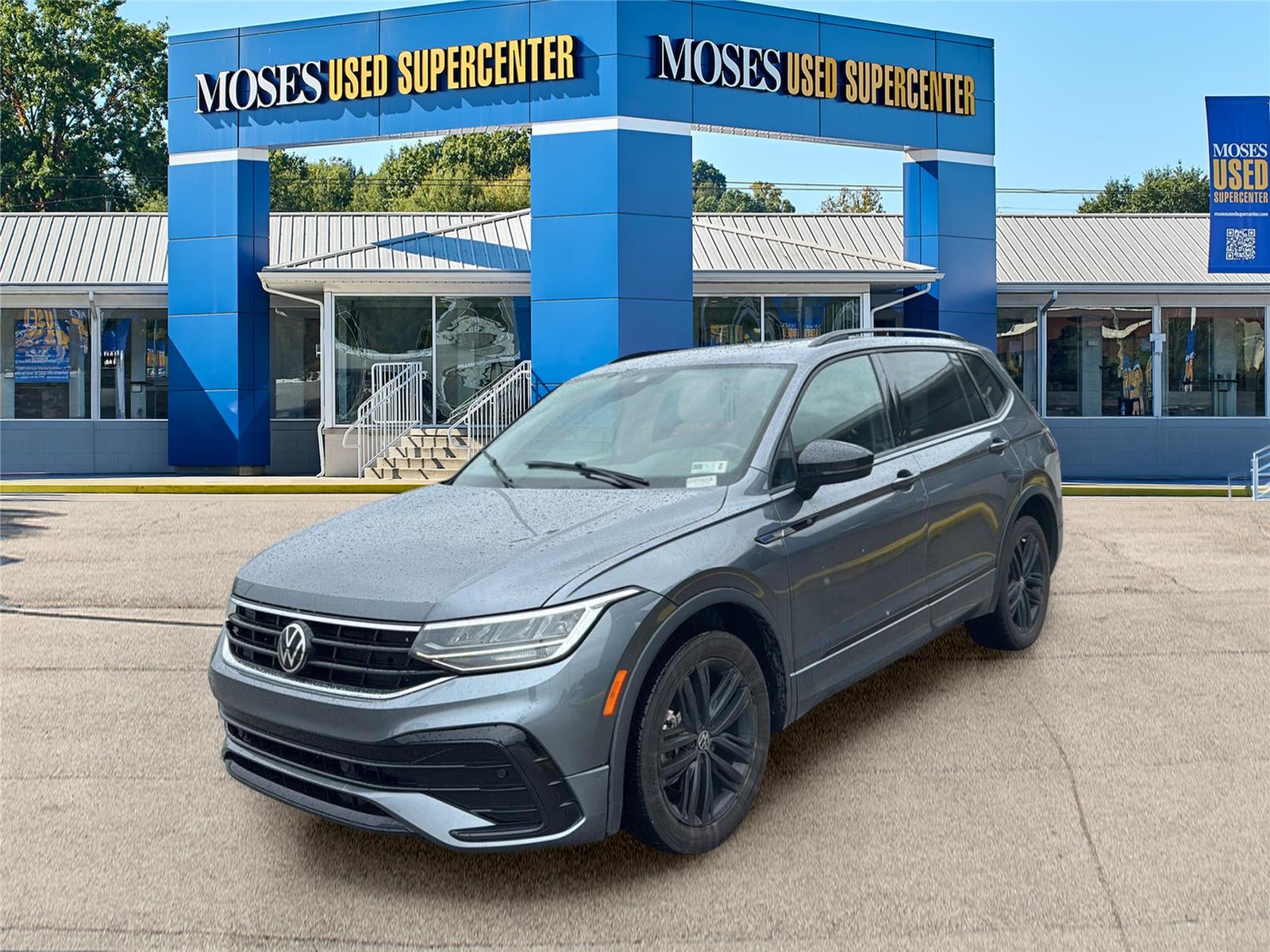 2022 Volkswagen Tiguan SE R-Line Black