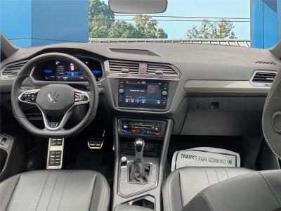 2022 Volkswagen Tiguan SE R-Line Black