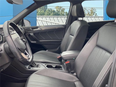 2022 Volkswagen Tiguan SE R-Line Black
