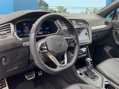 2022 Volkswagen Tiguan SE R-Line Black
