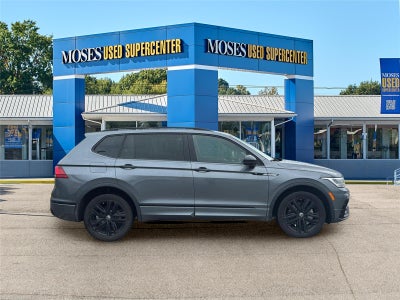 2022 Volkswagen Tiguan SE R-Line Black