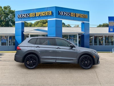 2022 Volkswagen Tiguan SE R-Line Black