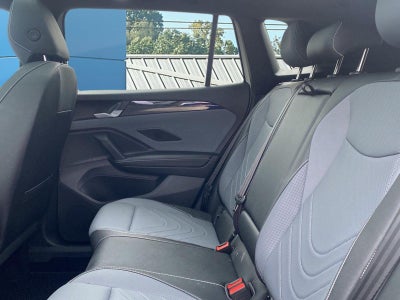 2025 Volkswagen Tiguan SE R-Line Black