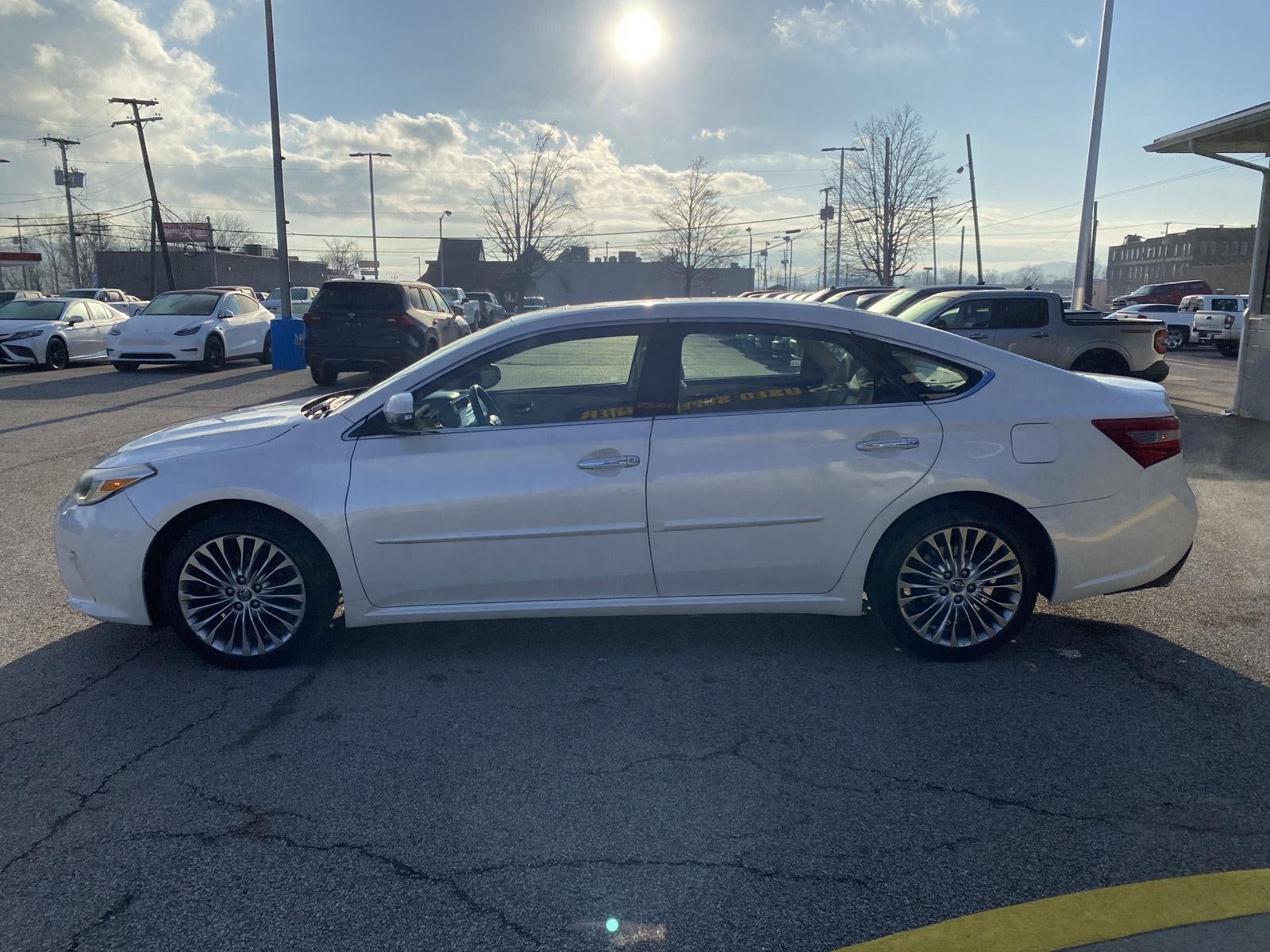 2016 Toyota Avalon Limited