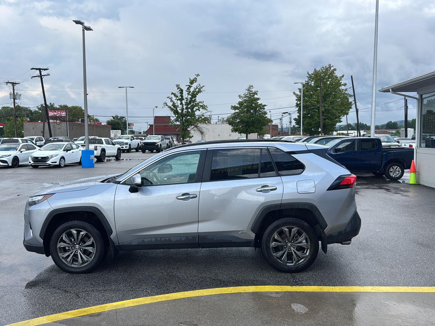 2022 Toyota RAV4 Hybrid Limited