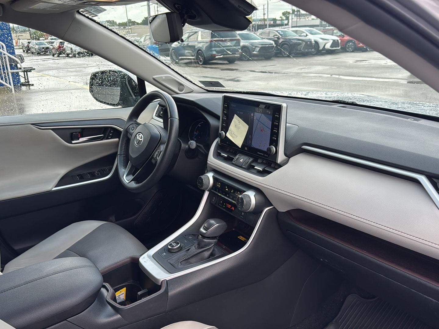 2022 Toyota RAV4 Hybrid Limited