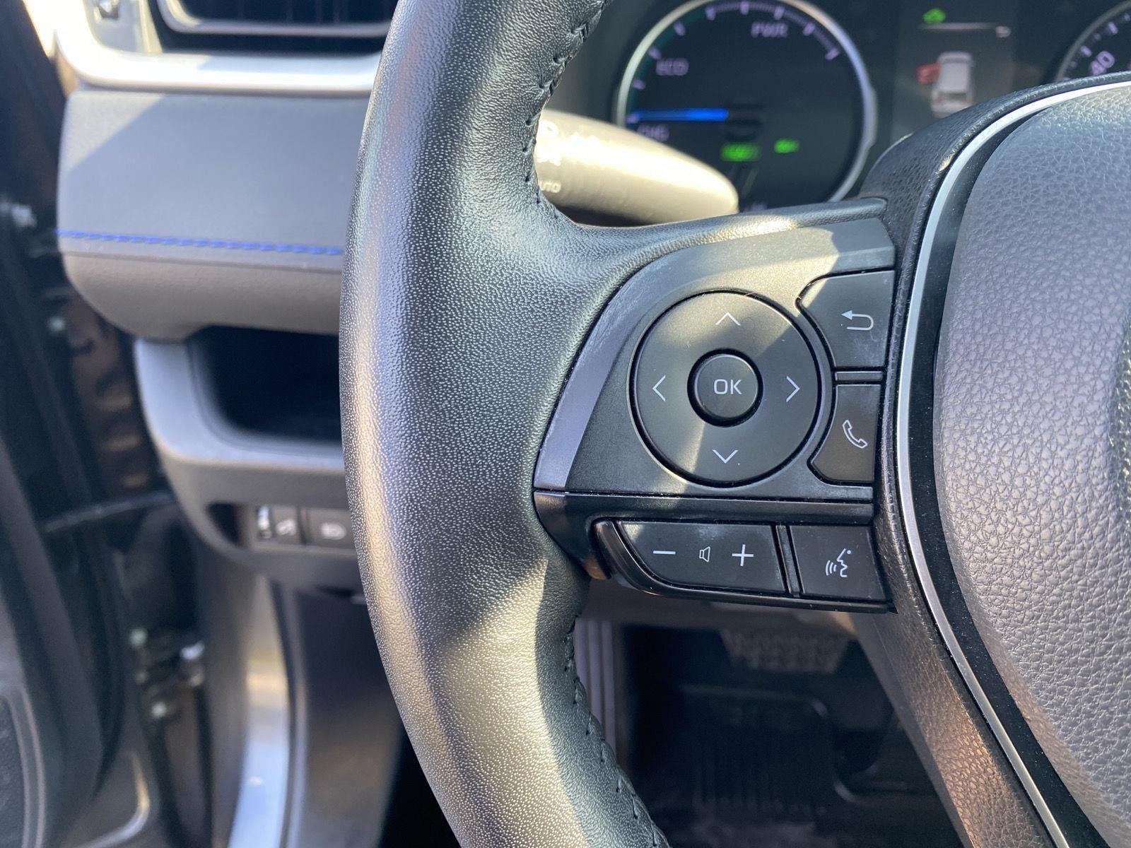 2022 Toyota RAV4 Hybrid SE