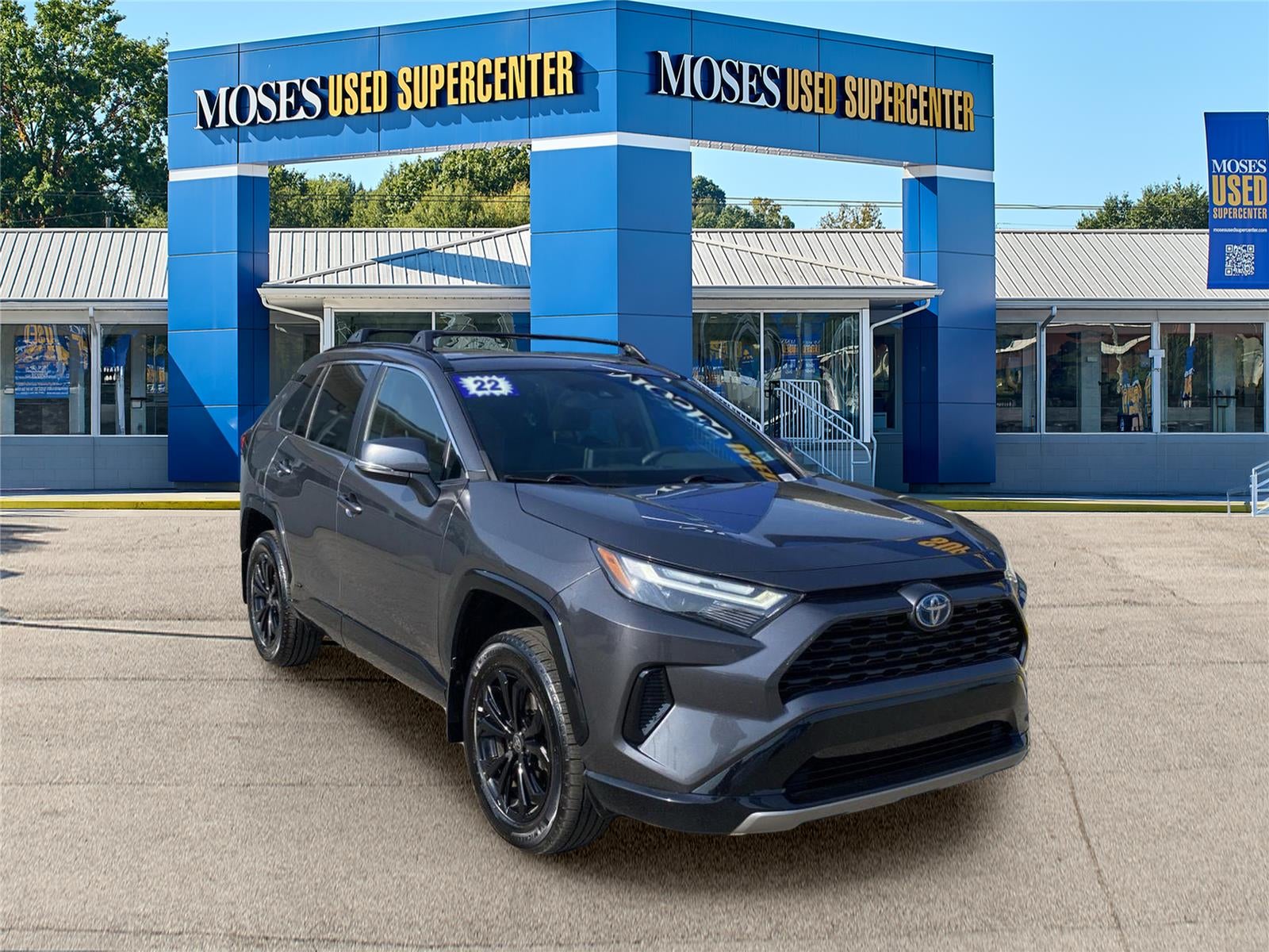 2022 Toyota RAV4 Hybrid SE