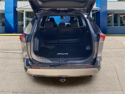2022 Toyota RAV4 Hybrid SE
