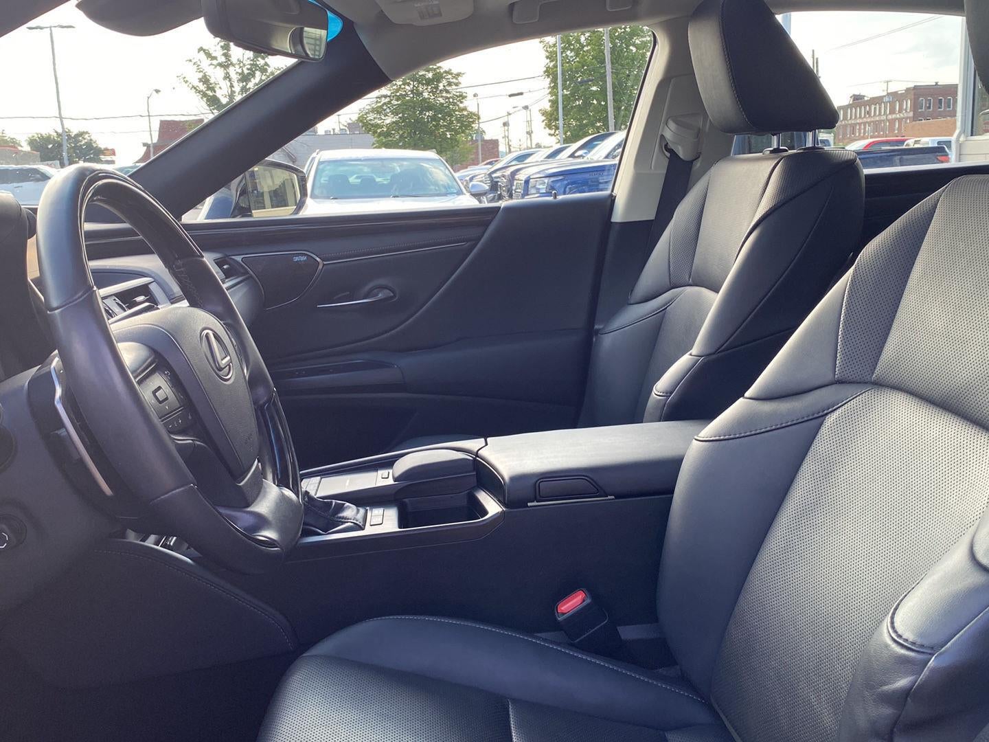 2021 Lexus ES ES 300h