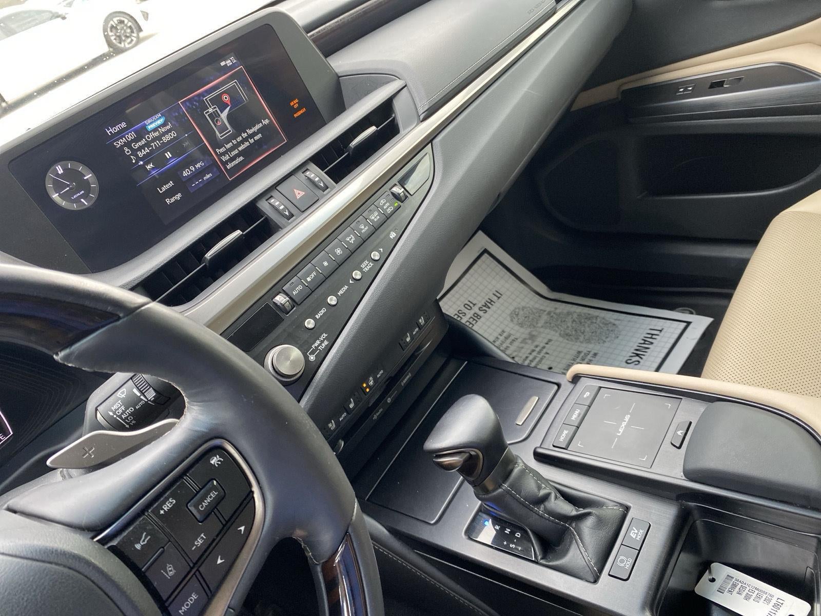 2021 Lexus ES ES 300h