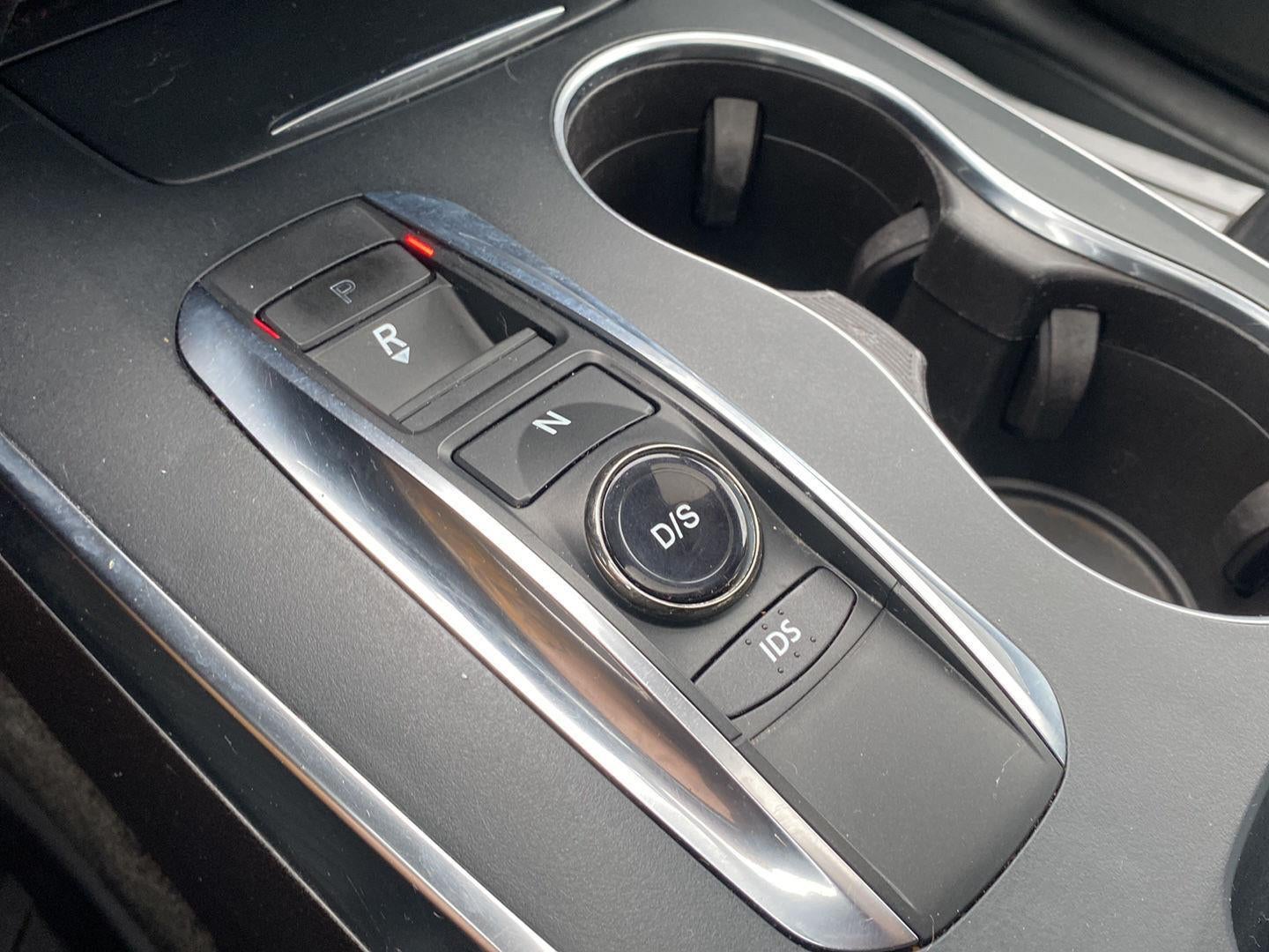 2016 Acura MDX w/Tech