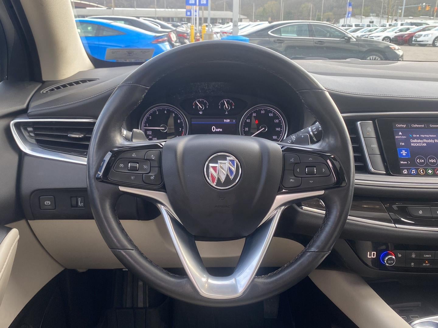 2023 Buick Enclave Essence