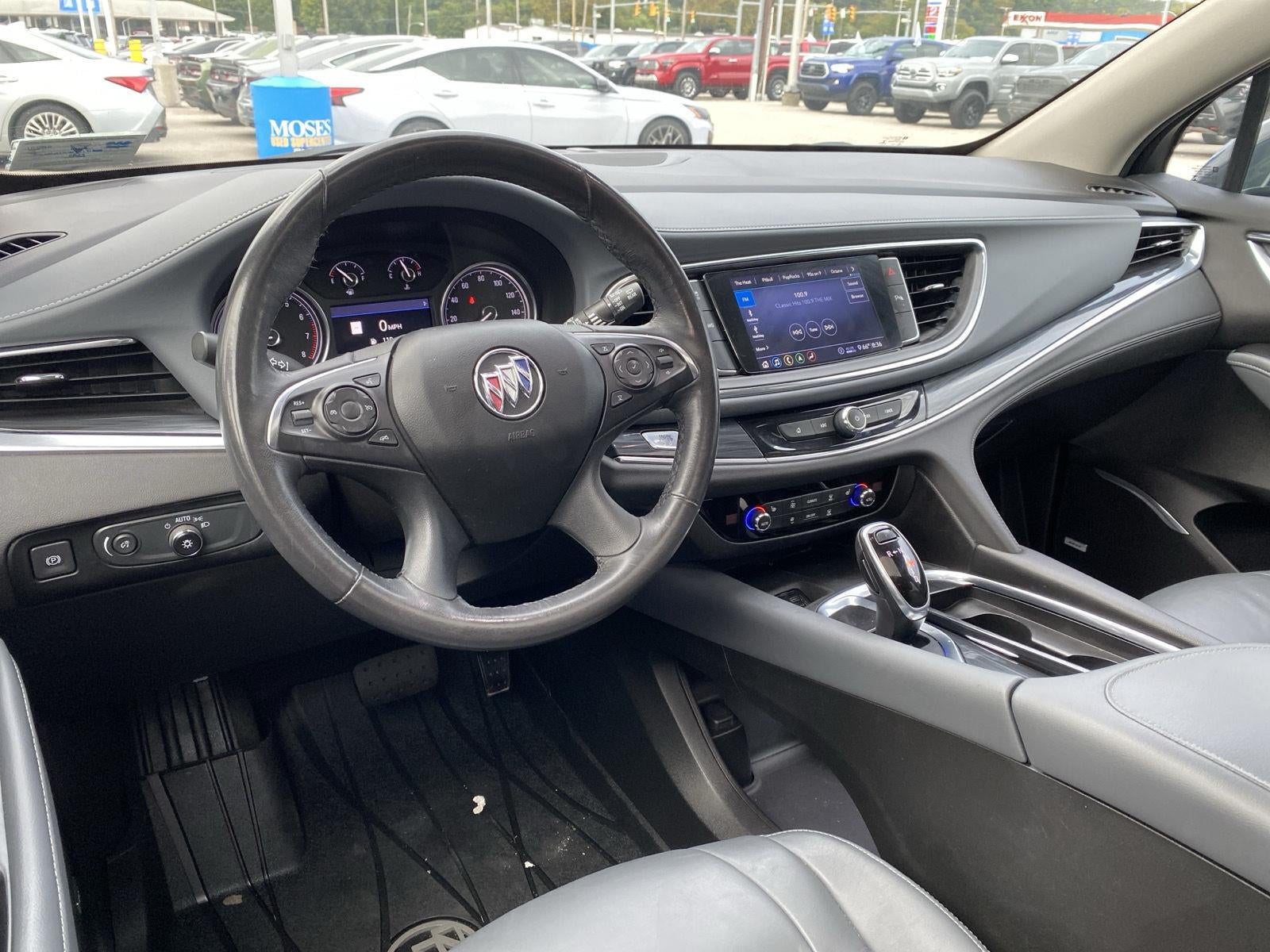 2021 Buick Enclave Essence