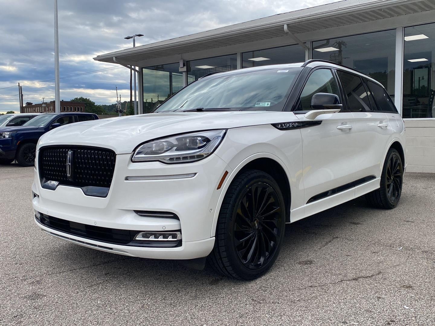 2023 Lincoln Aviator Reserve