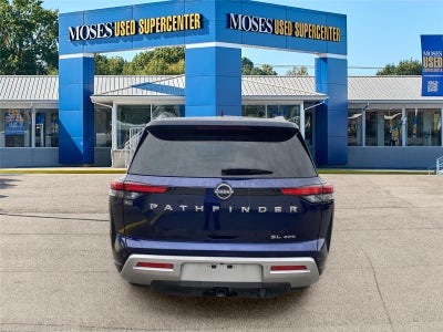 2024 Nissan Pathfinder SL
