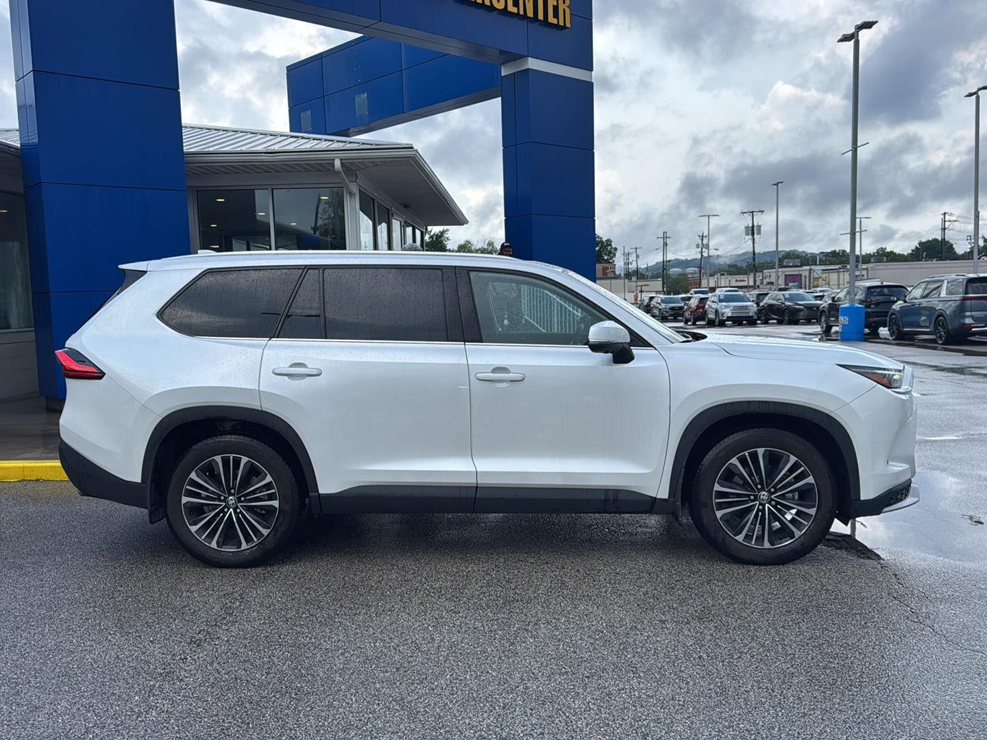 2024 Toyota Grand Highlander Hybrid MAX Platinum