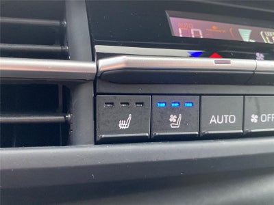 2025 Toyota Sienna XSE 7-Passenger