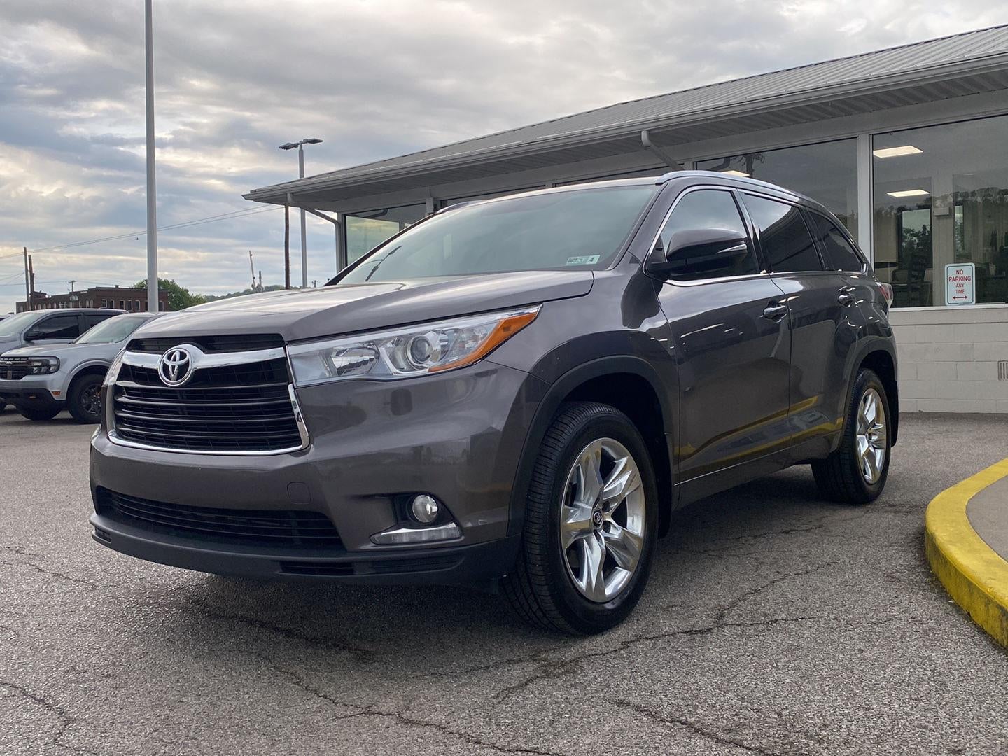 2016 Toyota Highlander Limited