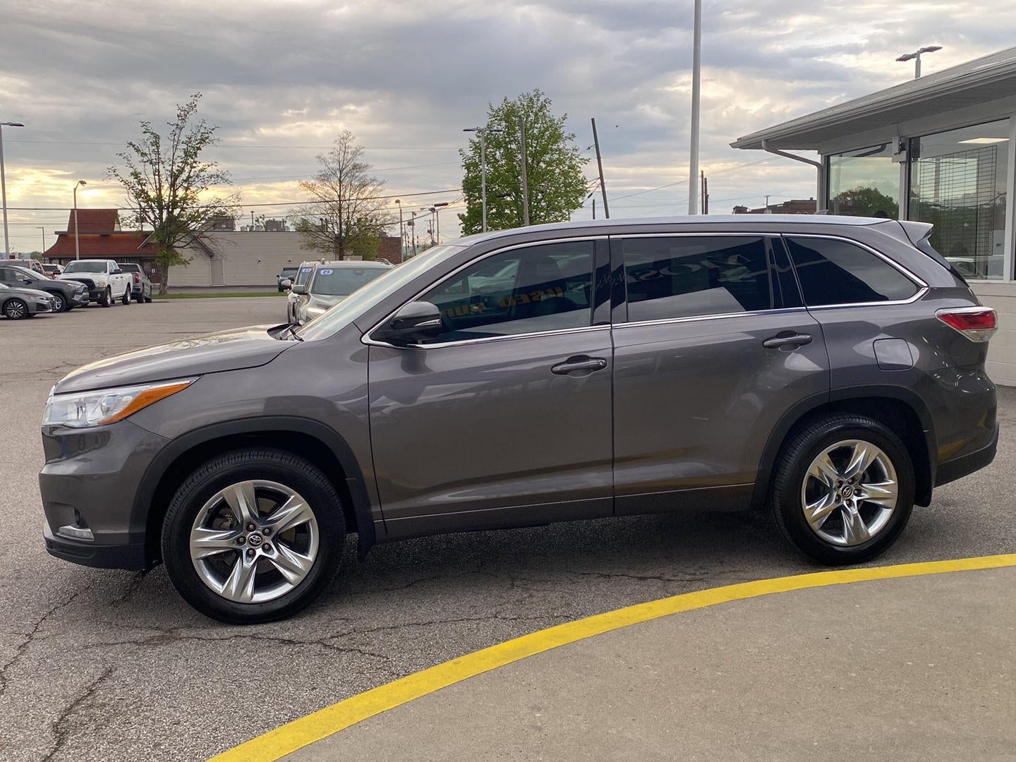 2016 Toyota Highlander Limited