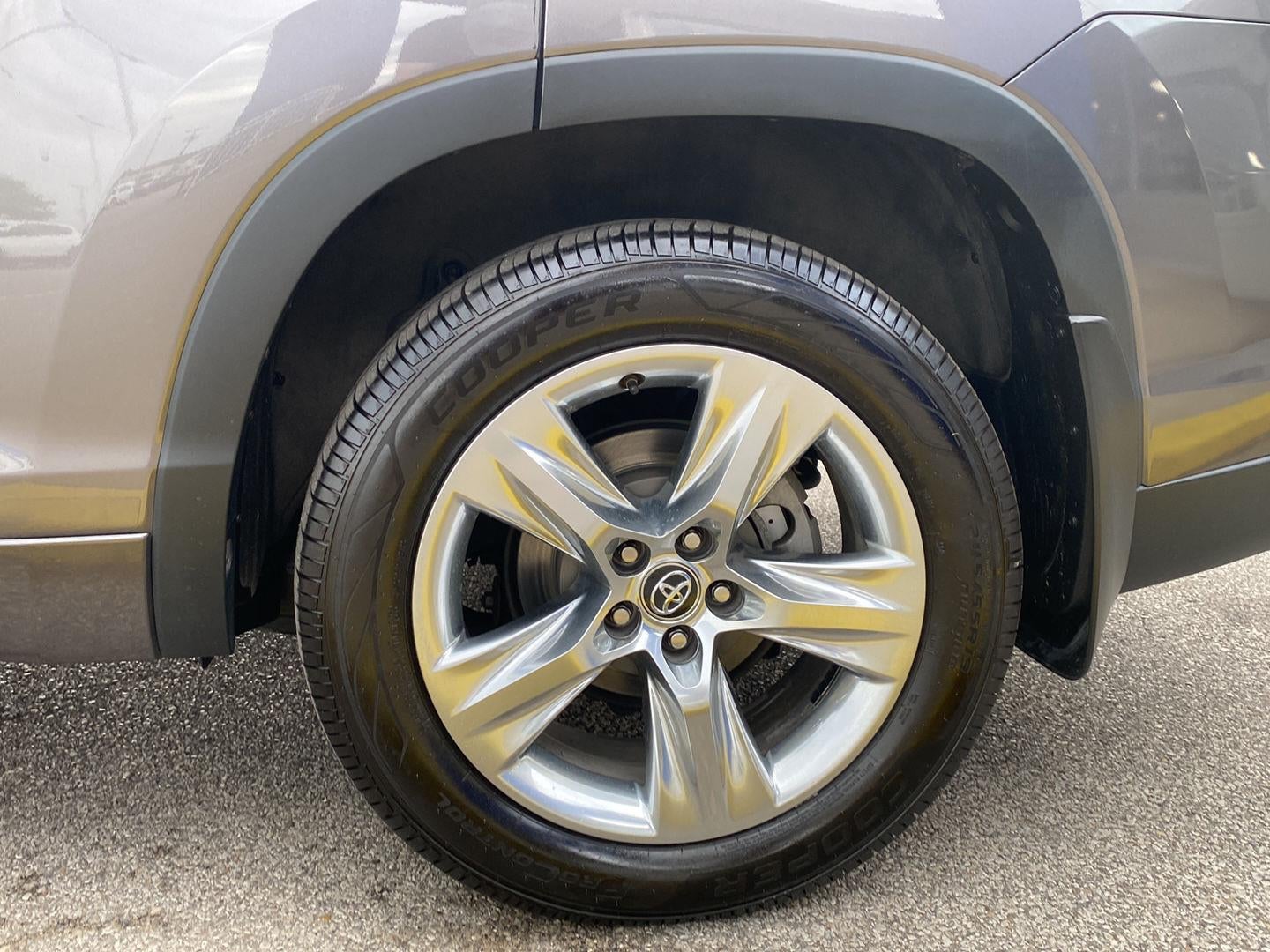 2016 Toyota Highlander Limited