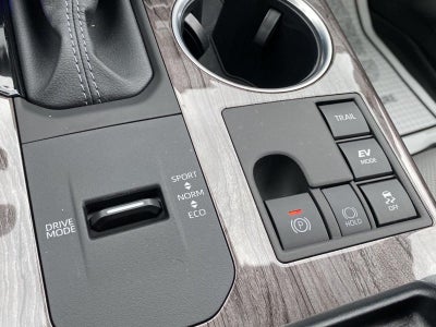 2025 Toyota Highlander Hybrid Platinum