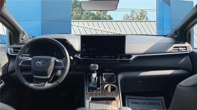 2025 Toyota SIENNA MINIVAN