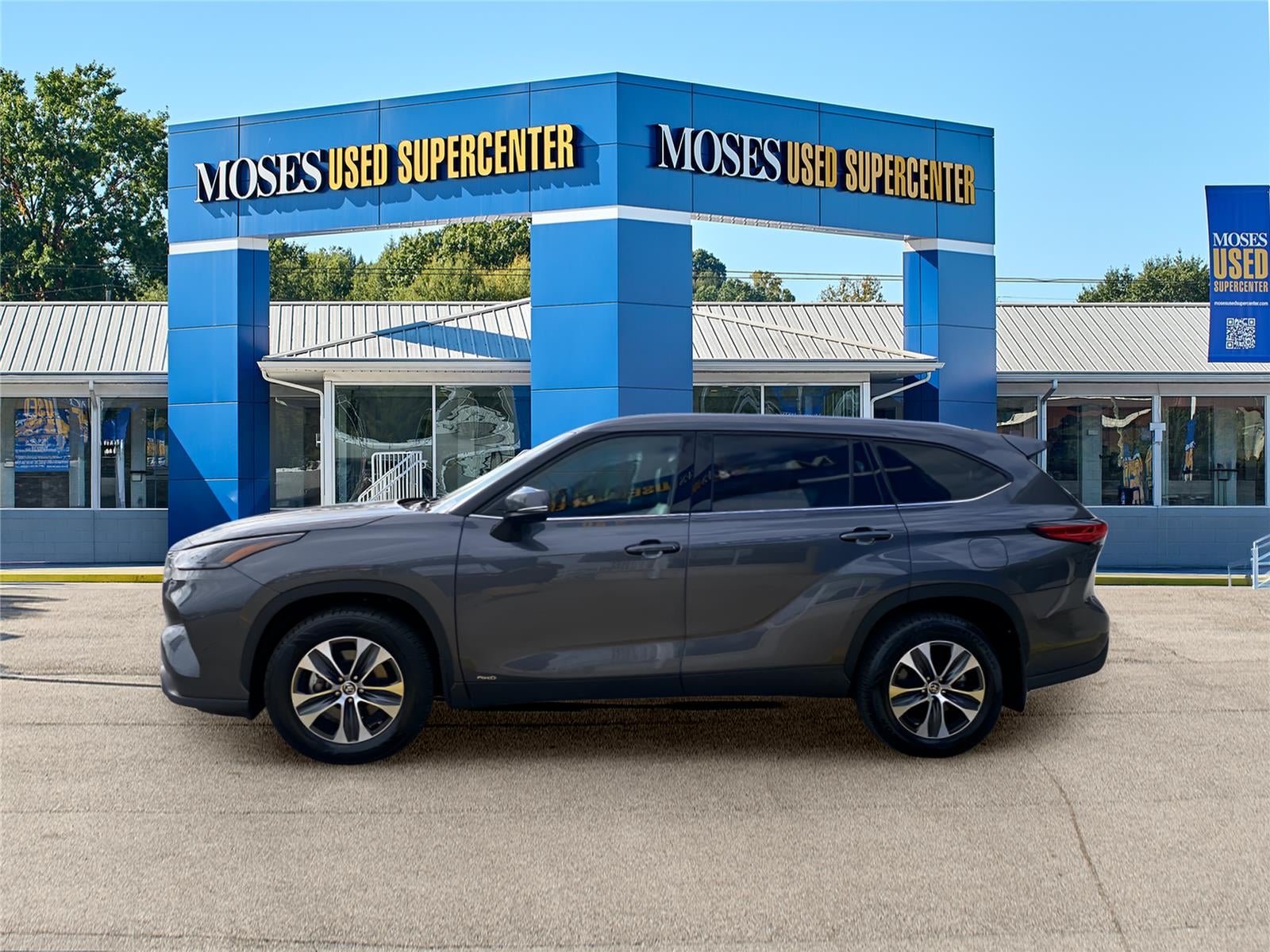 2022 Toyota Highlander Hybrid XLE