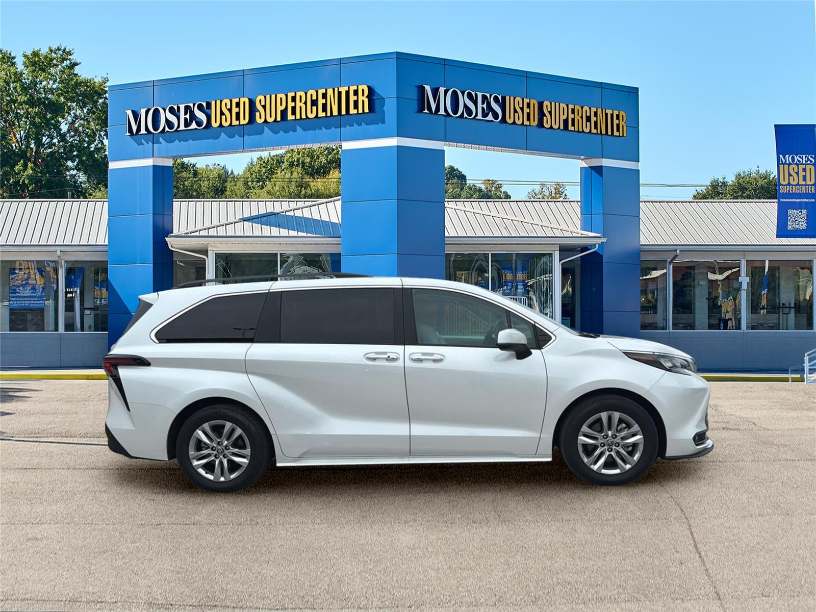 2025 Toyota SIENNA MINIVAN