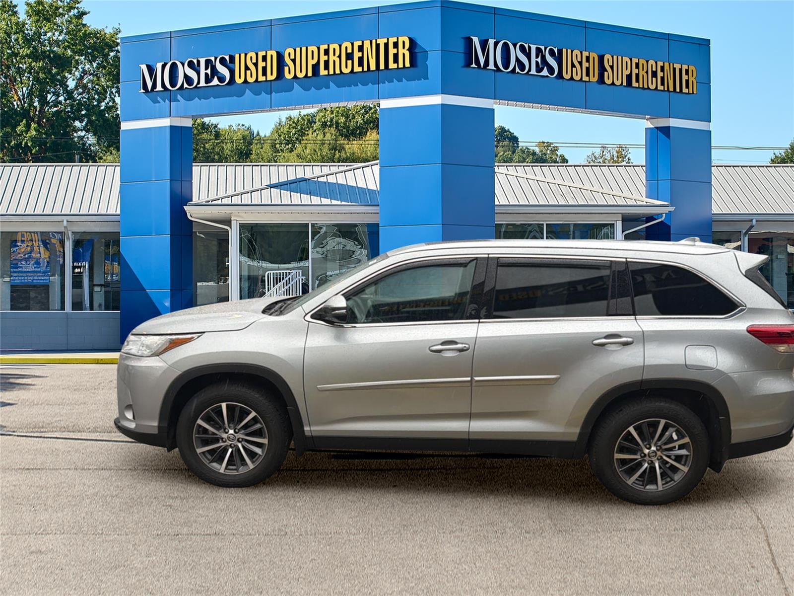 2019 Toyota HIGHLANDER Base