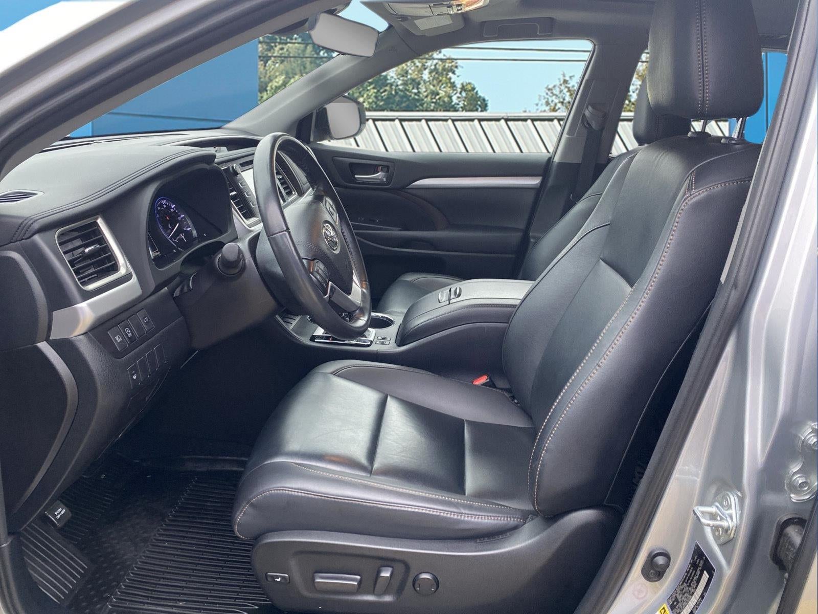 2019 Toyota Highlander Base
