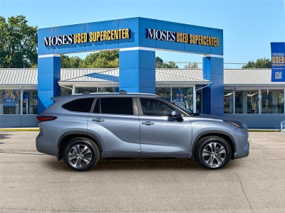 2023 Toyota Highlander Hybrid XLE