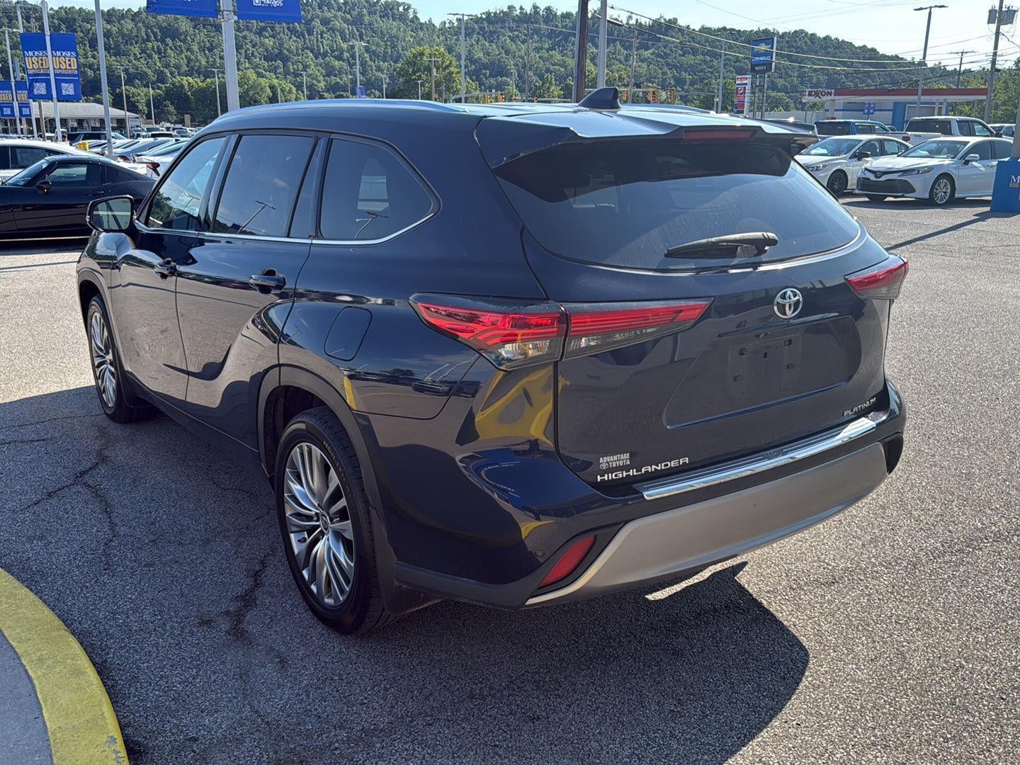 2023 Toyota HIGHLANDER SUV