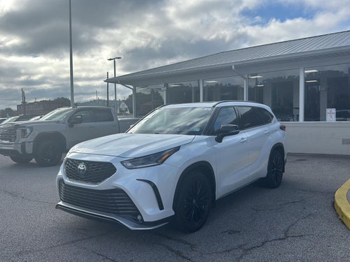 2023 Toyota Highlander XSE