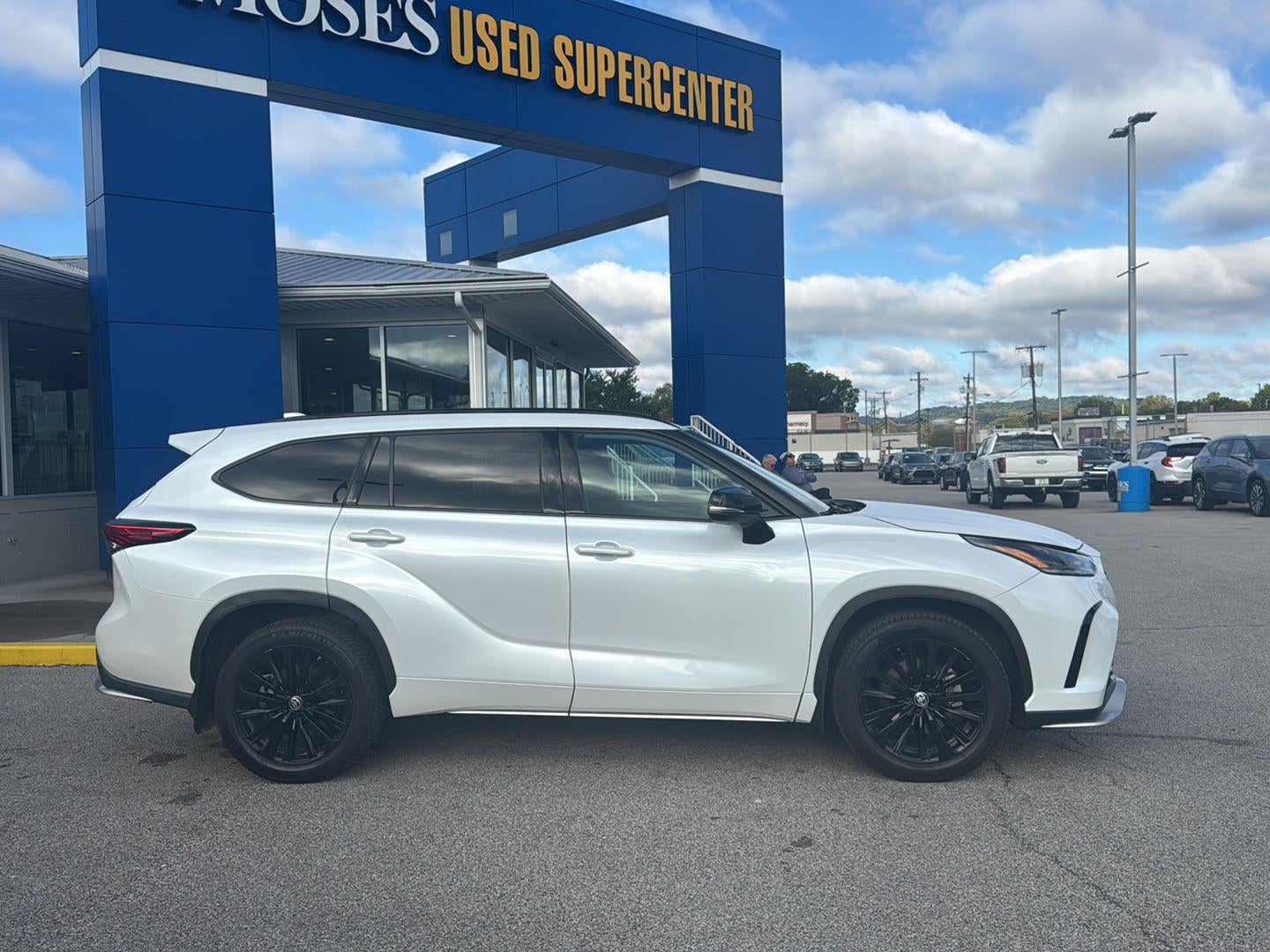 2023 Toyota Highlander XSE