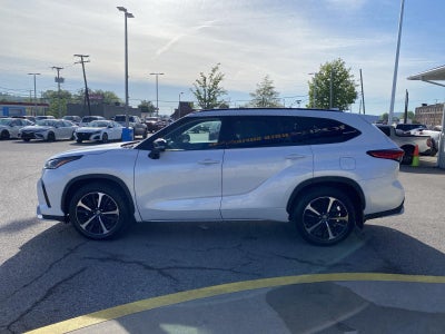 2022 Toyota Highlander XSE